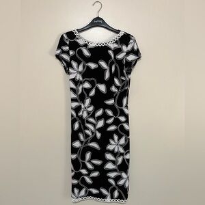 Joseph Ribkoff NWT cap sleeve black and white dress Size 6